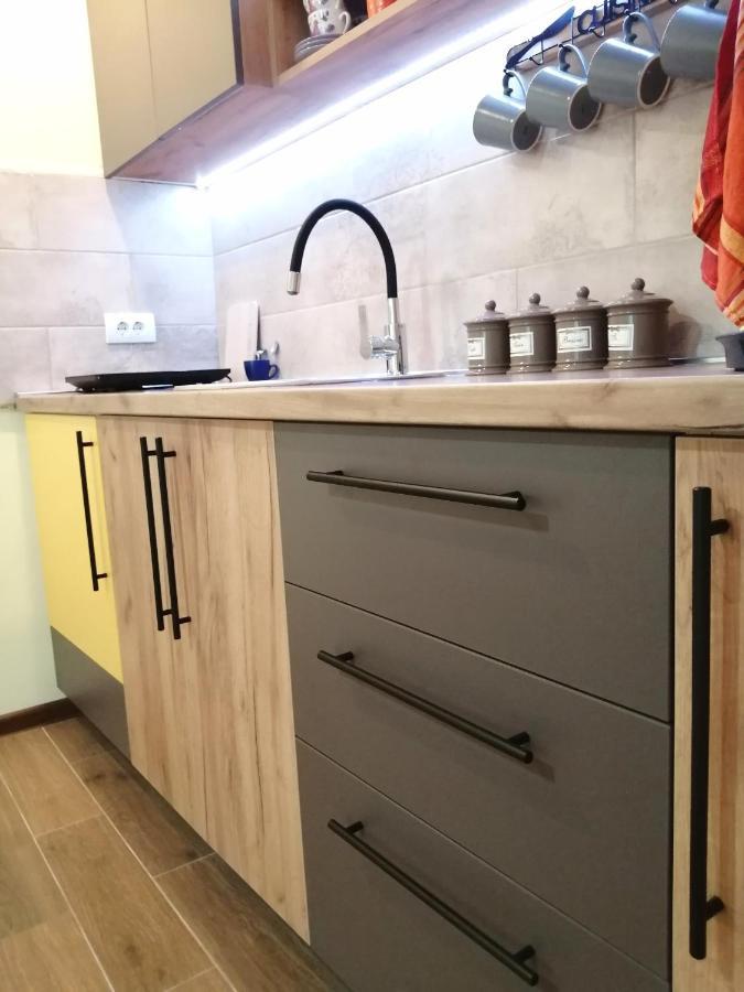 Nikas Apartman Donji Milanovac Exterior photo